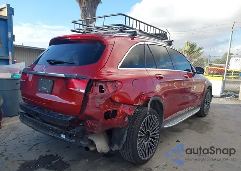 2016 Mercedes-Benz Glc 300 из США, поврежденный, VIN WDC0G4JB1GF098606